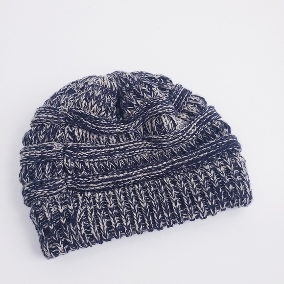 C.C Knit Heathered Beanie Hat - Picture 4 of 6